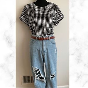 SHEIN Ripped High Wasted Jeans. Size S